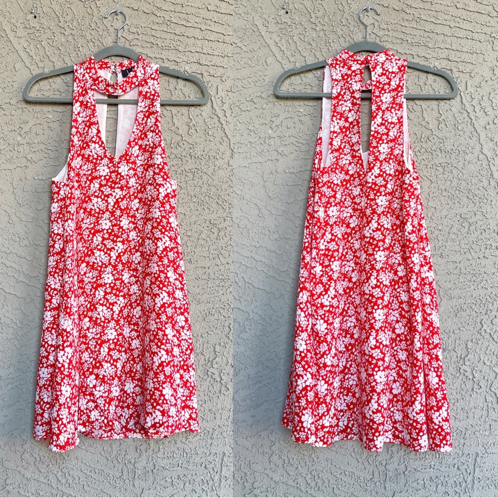 LULU’s Red & White Floral Printed Choker Swing Dress Mini Dress Sz S - Picture 4 of 15